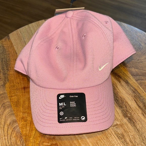 Nike Accessories - Nike Pink Club Cap